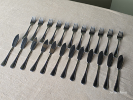 Visbestek set Inox parelrand 11 personen 23 delen