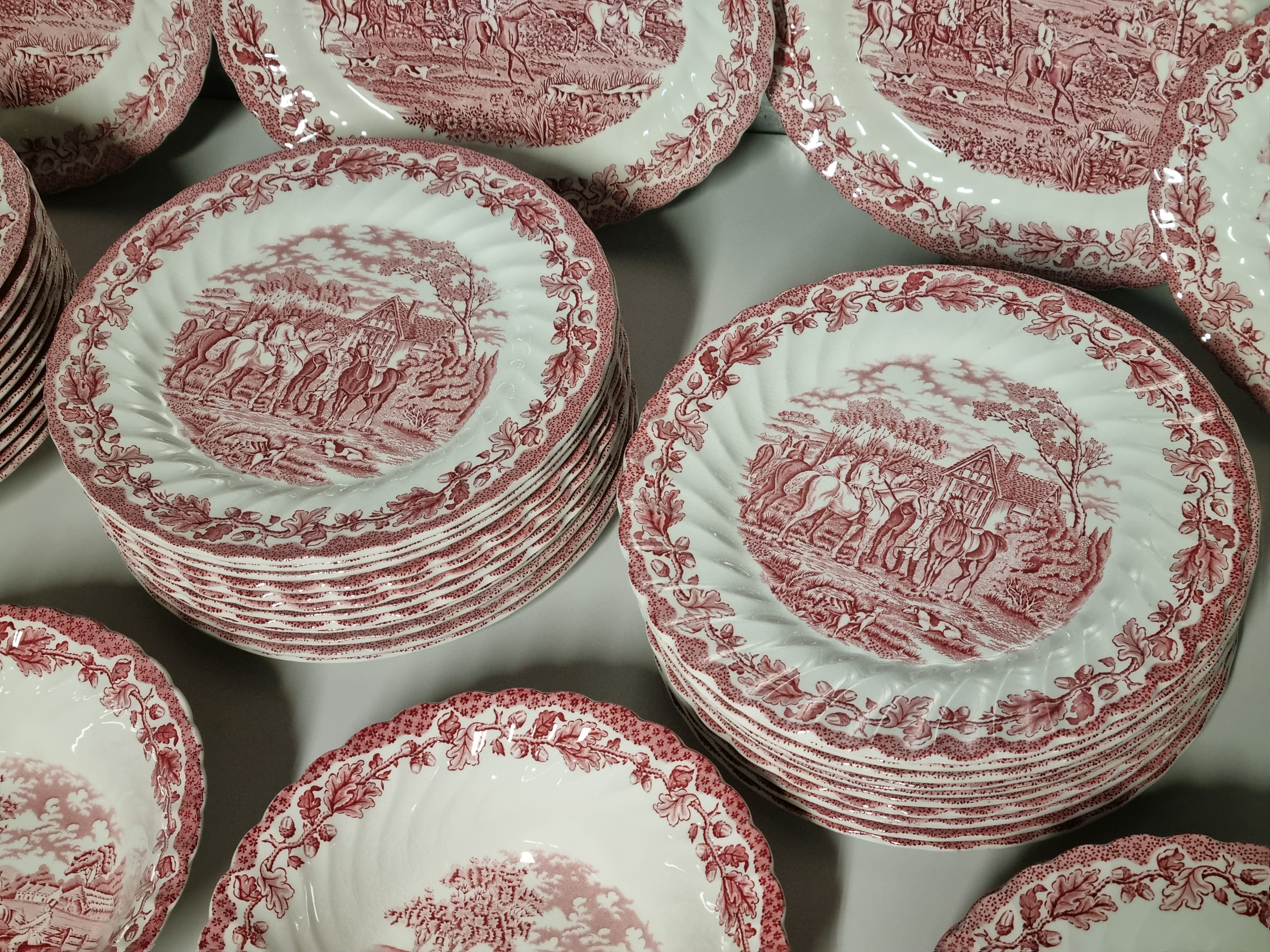 Engels rood Jachtservies Myott's Country Life Eetservies 24 persoons