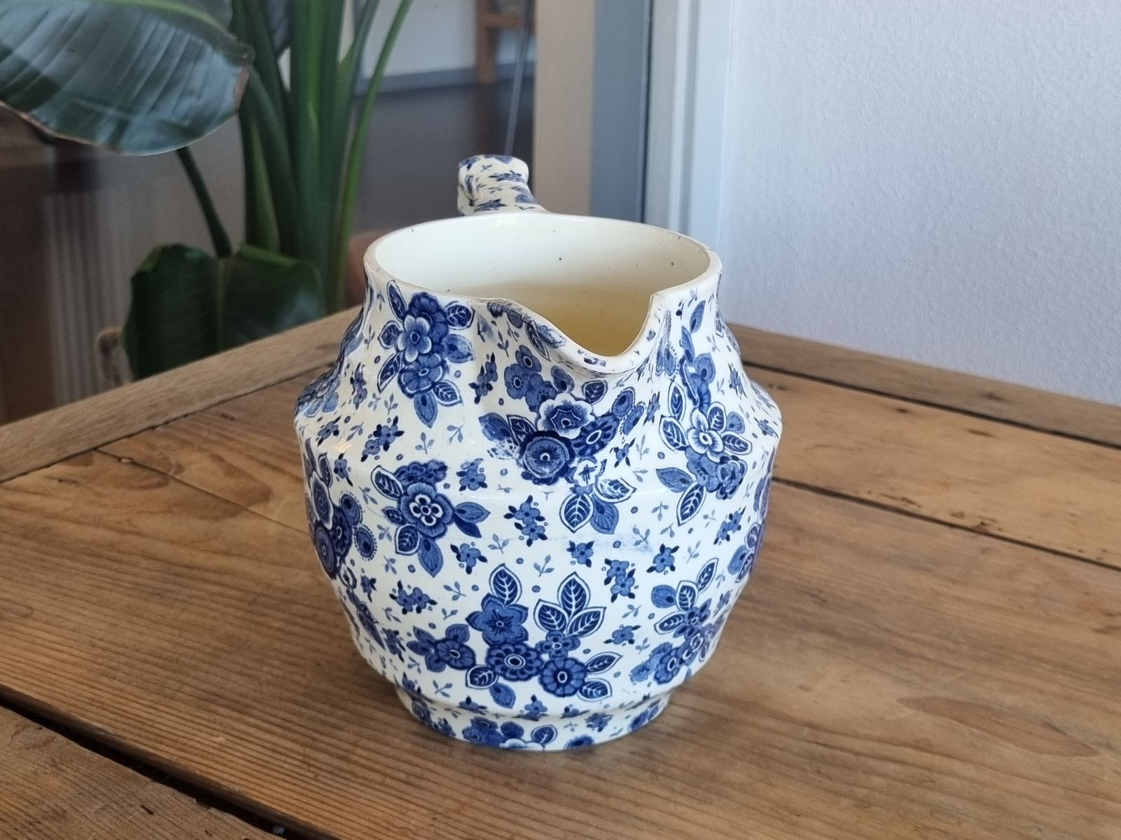 Beatrix Societe Ceramique Kan nr. 3 hoog 15 cm