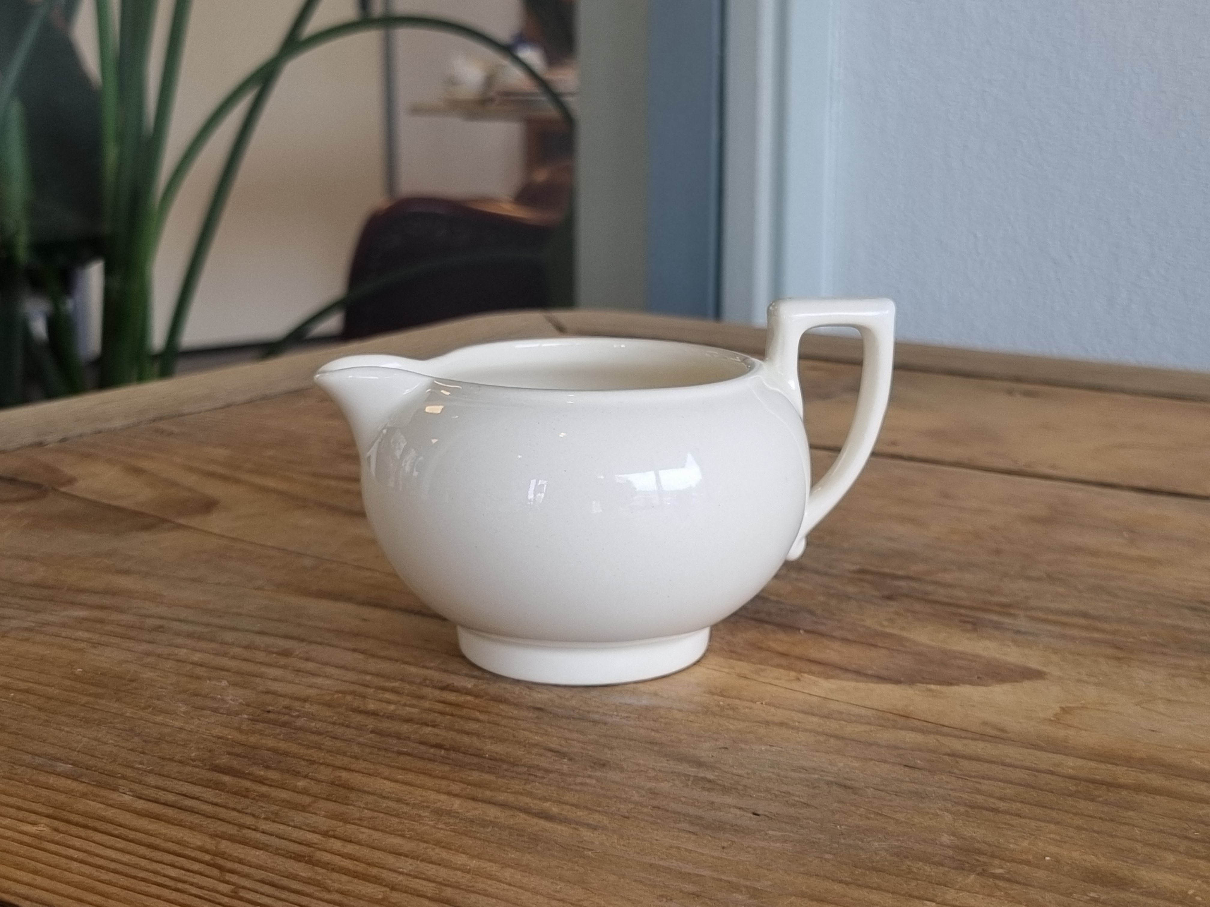 Wedgwood Queen's Ware Roomkannetje 0,25 liter