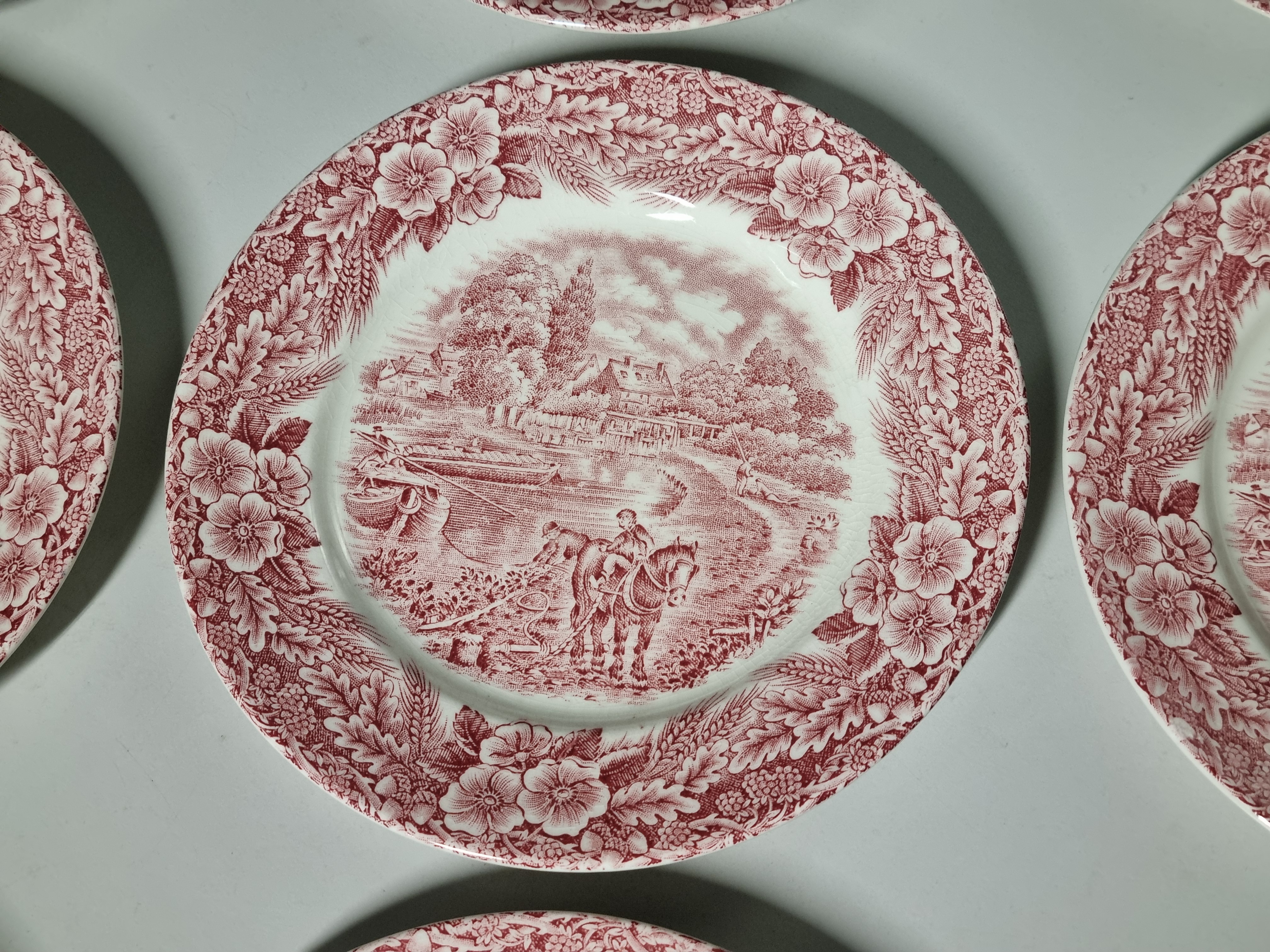 Engels rood Broadhurst The Constable Series set 9x gebaksbordje 17 cm
