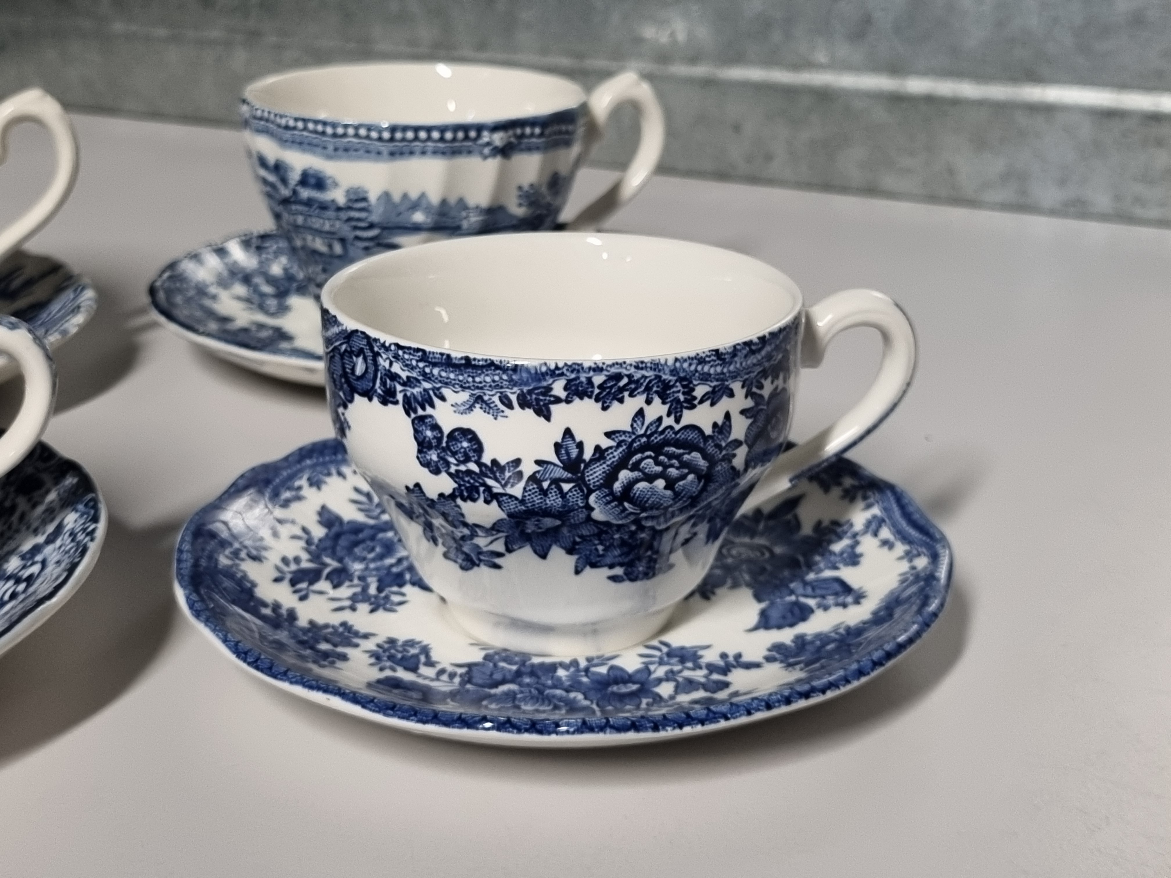 Engels blauw Set 6x mix & match kop en schotel (wit binnenin)
