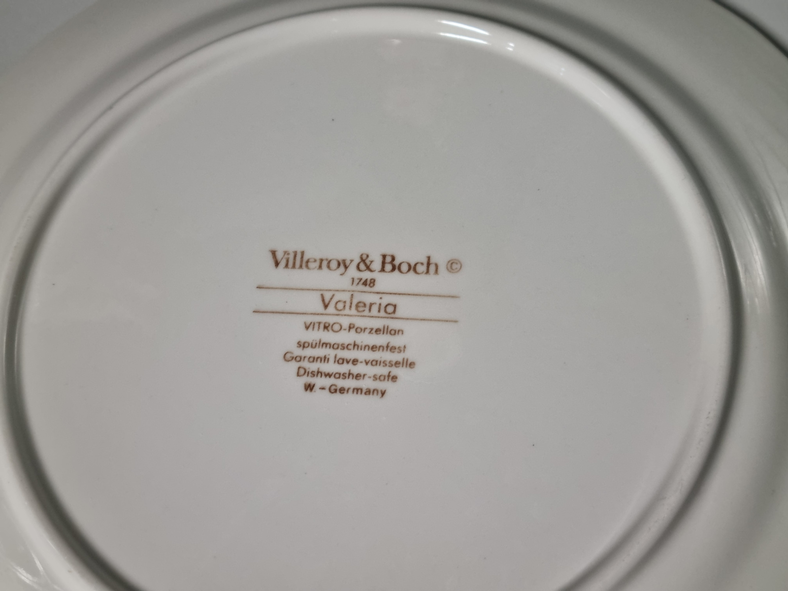 Villeroy en Boch Valeria rood plat dinerbord 23,5 cm