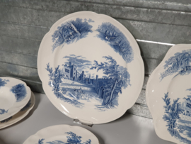 Engels blauw Johnson Bros Haddon Hall Eetservies voor 8 pers.