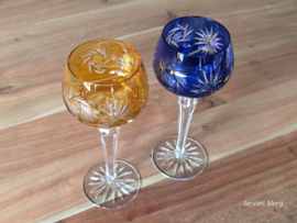 Boheems Kristal Glas set (3) van 2x op hoge voet 19,5 cm kleur: blauw en oranje