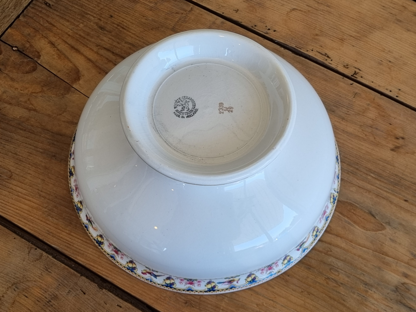 Societe Ceramique Vogeltjes hoge ronde schaal 27,5 cm