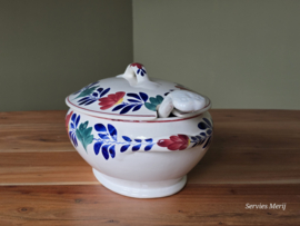 Oud Boerenbont Societe Ceramique 483a dekschaal soepterrine Renee