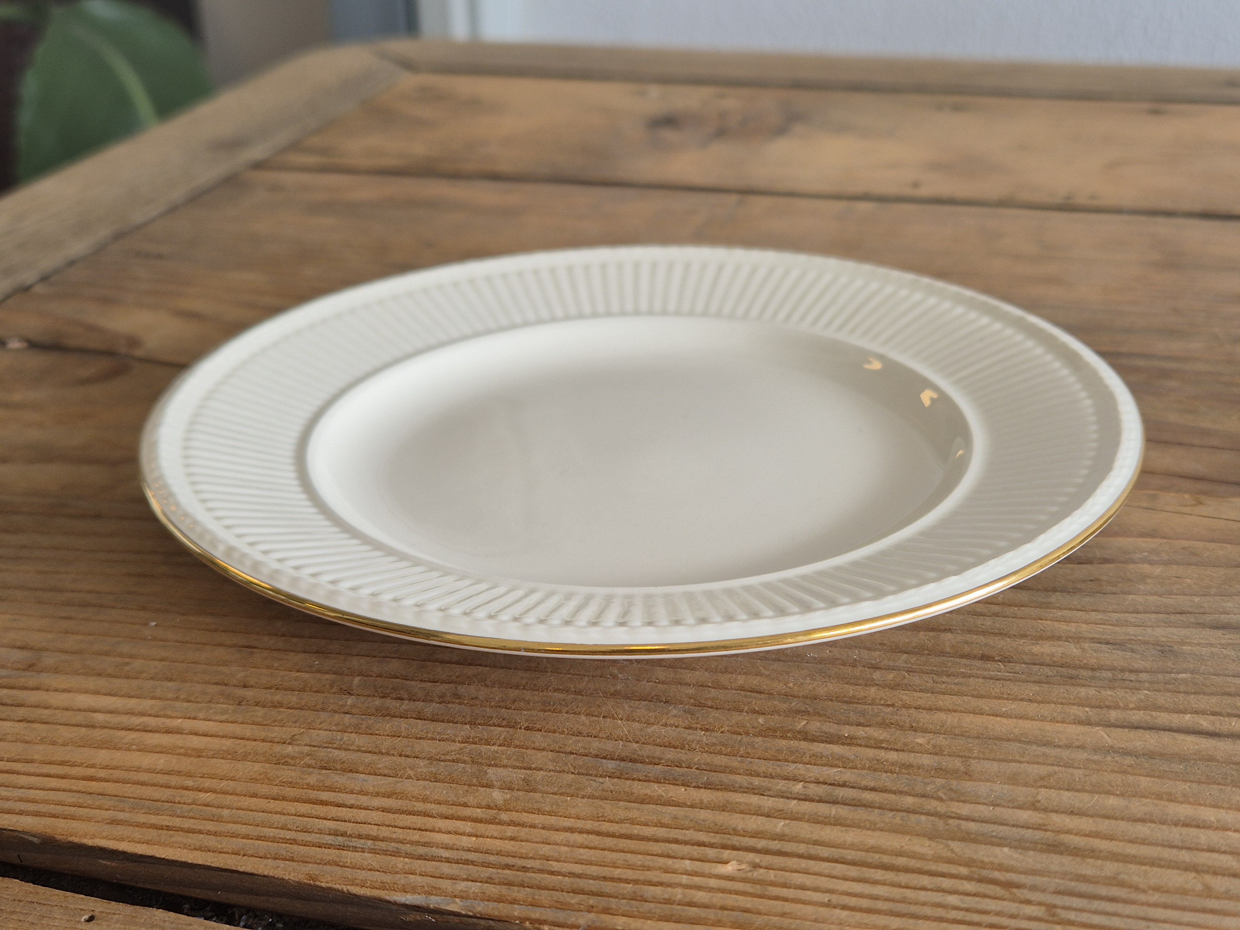 Wedgwood Edme Jubilee Goudrand Fruitbordje 18 cm