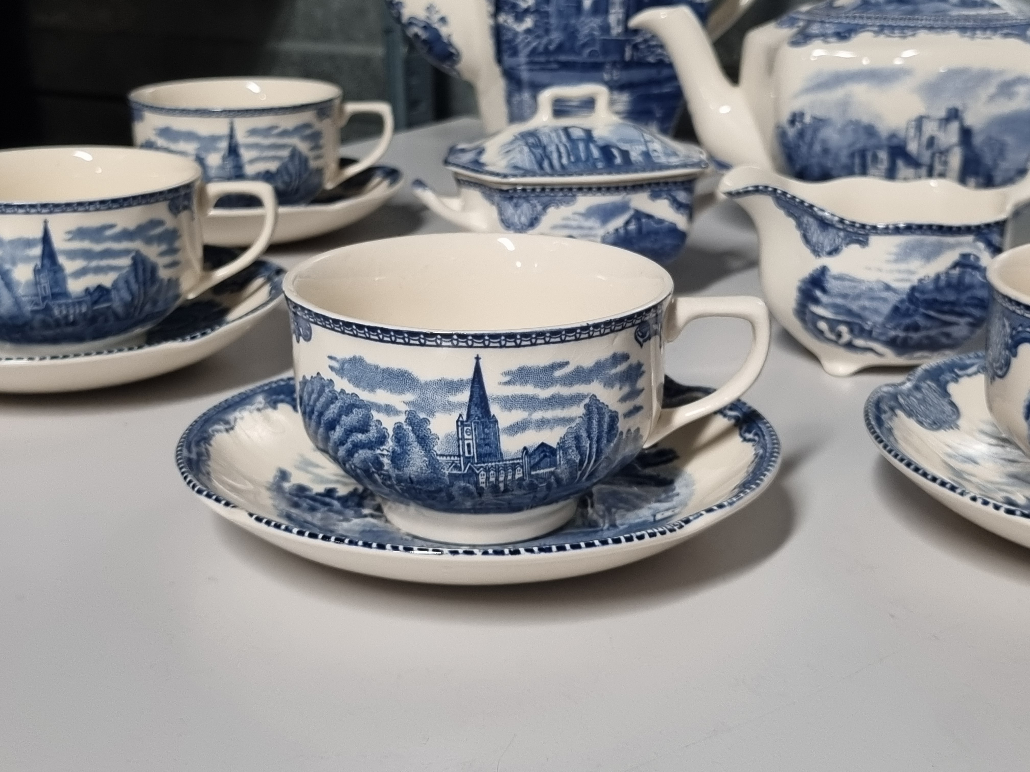 Engels blauw Johnson Bros Old Britain Castles koffieservies theeservies 6 personen