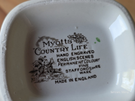 Engels bruin ingekleurd Jachtservies Myott's Country Life koffiepot theepot
