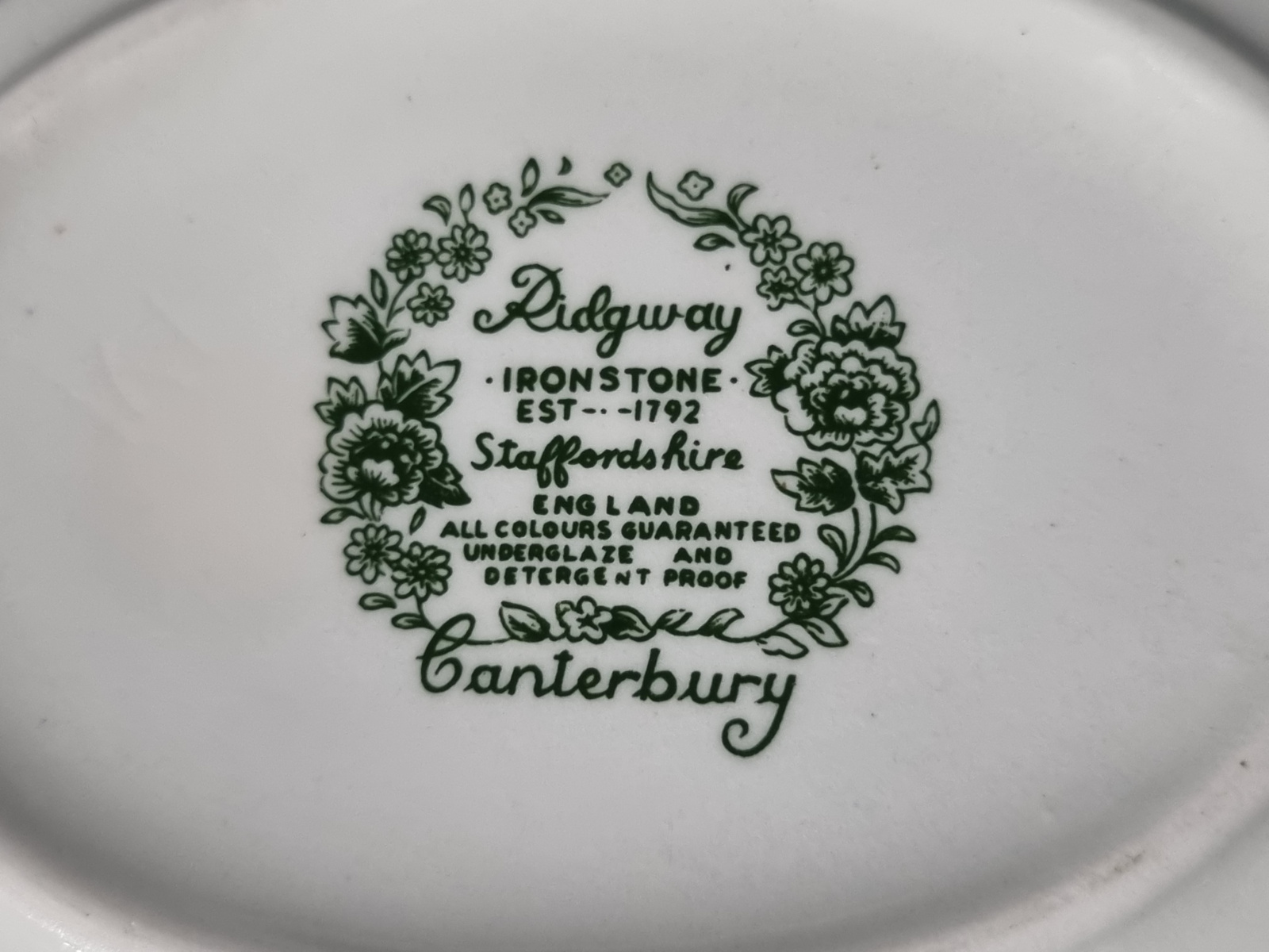 Engels Ridgway Canterbury Sauskom met oor