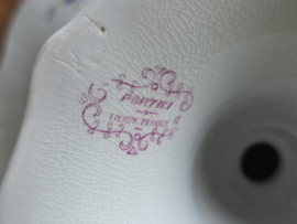 Petrus Regout Portici tazza, hoge schaal op voet