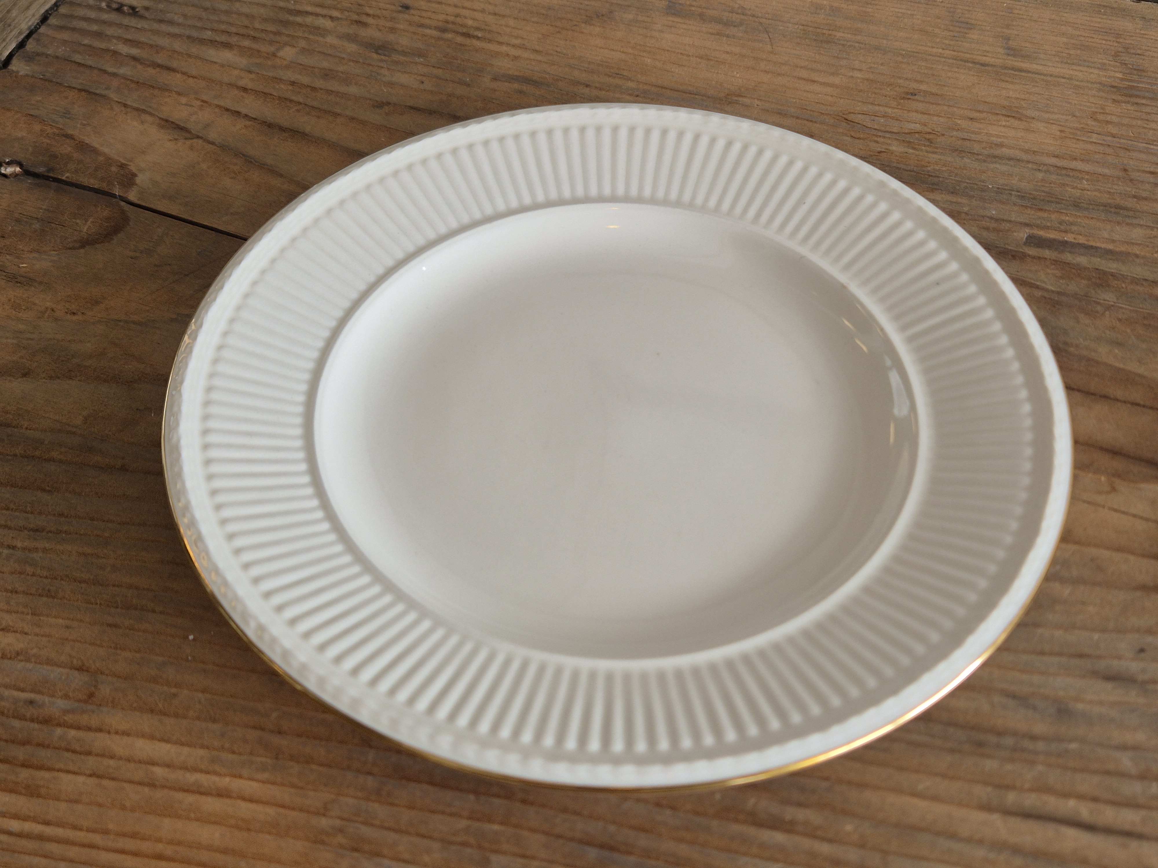 Wedgwood Edme Jubilee Goudrand Fruitbordje 18 cm