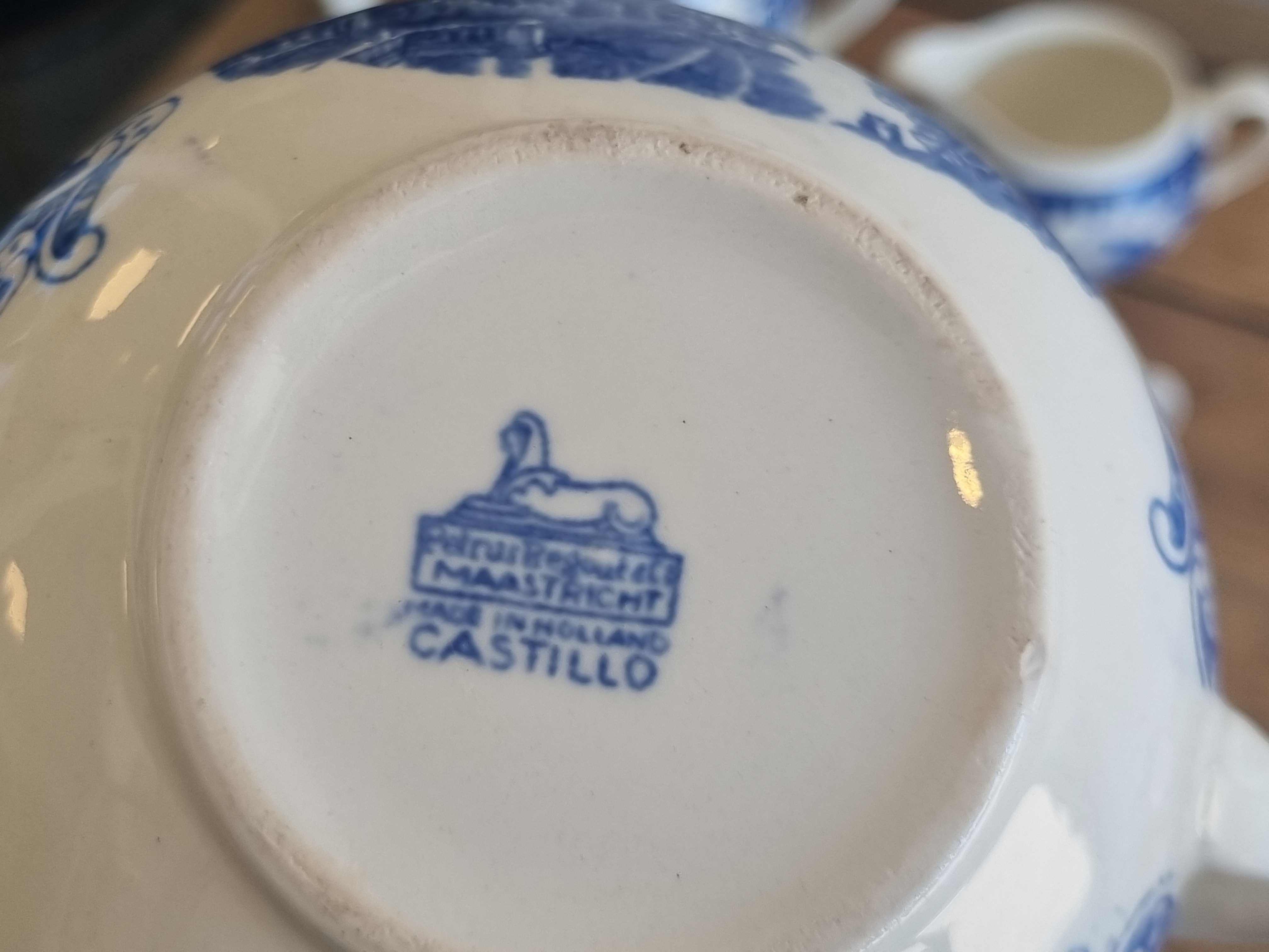 Regout Castillo Old England Cambridge blauw chocoladestel theestel voor 2 personen