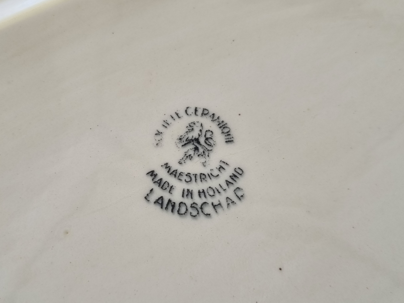 Landschap zwart Societe Ceramique grote ovale schaal 40 cm