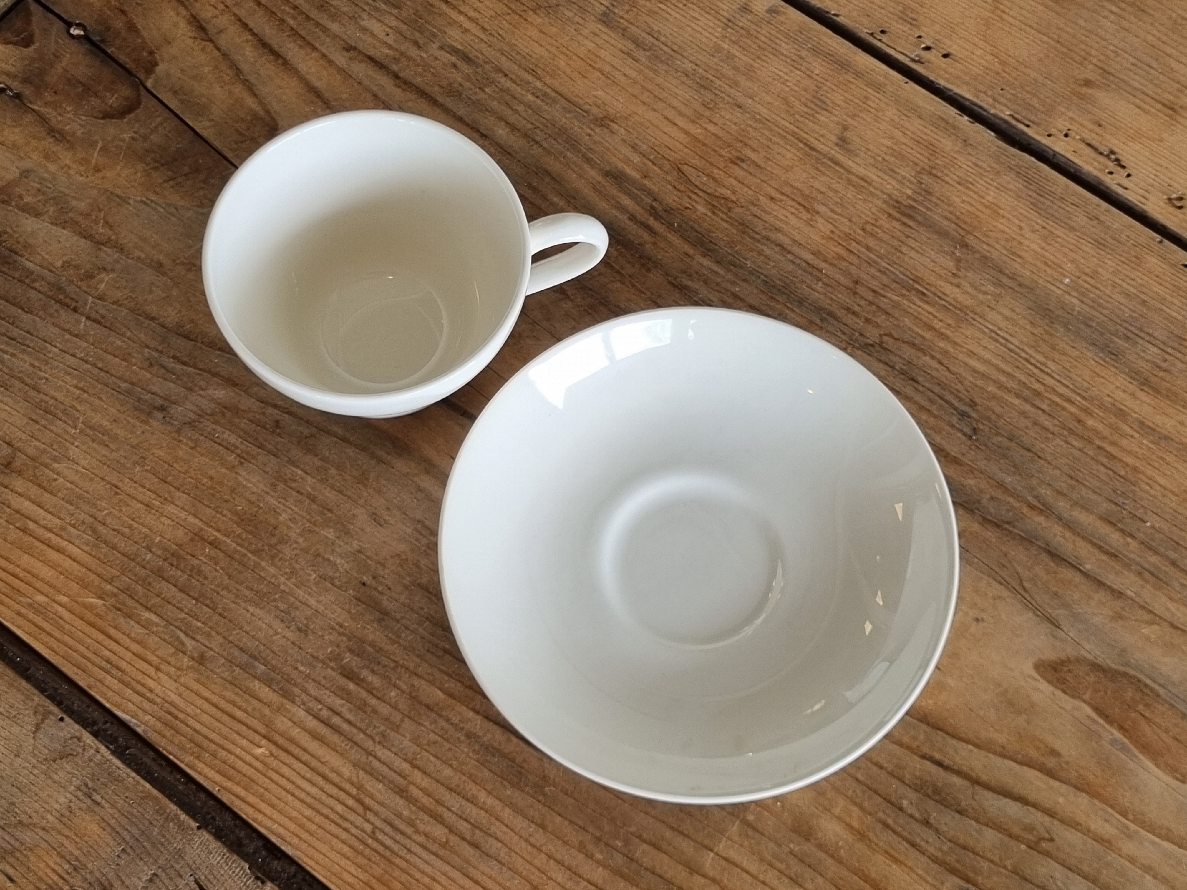 Wedgwood Queen's Ware Kop en schotel 9 cm