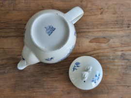 Petrus Regout Bouquet Bleu koffiepot 20 cm