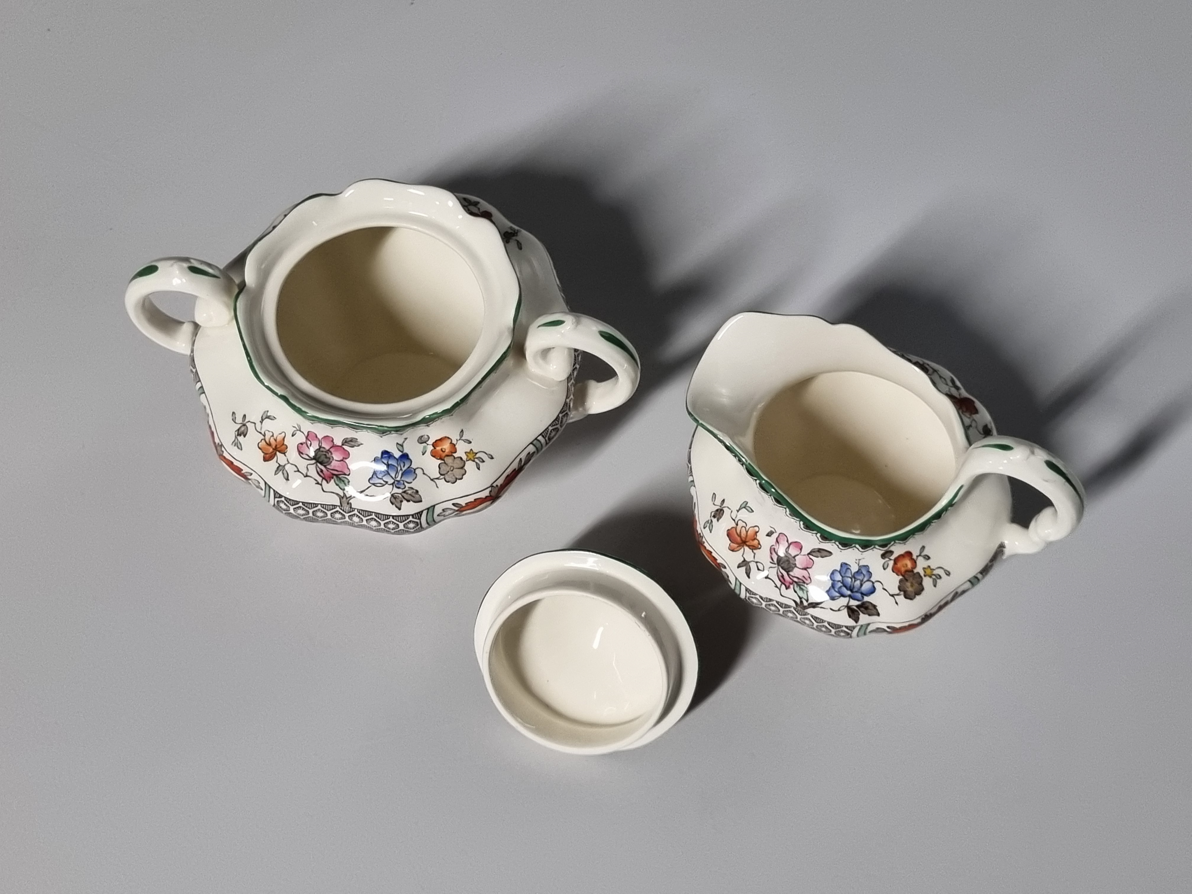 Engels Spode Copeland Chinese Rose roomstel