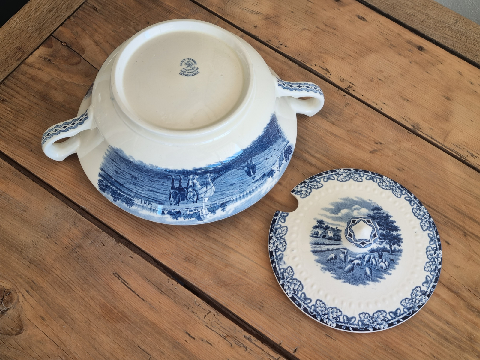 Boerenhoeve blauw Societe Ceramique Soepterrine