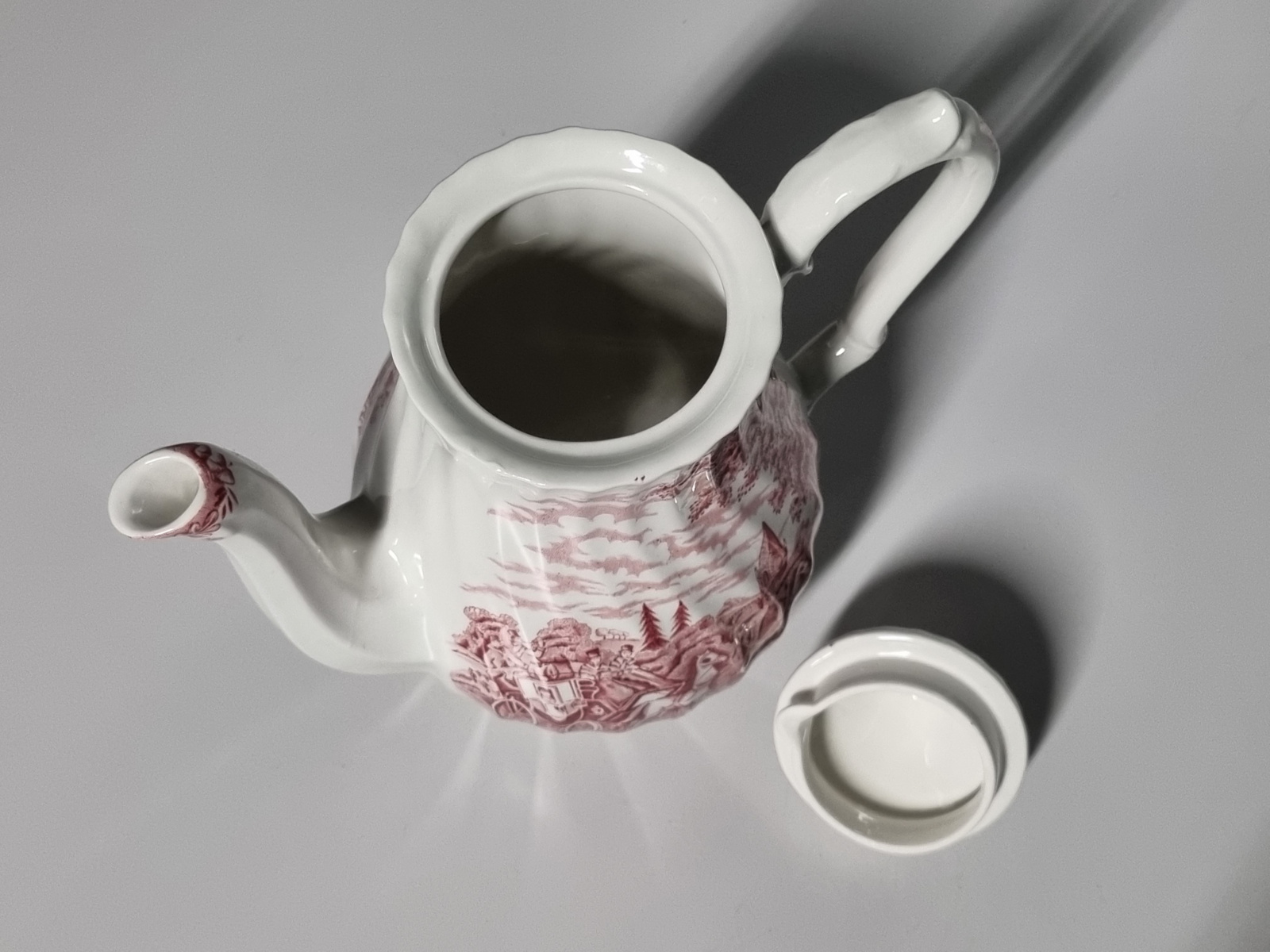 Engels rood Myott Royal Mail Koffiepot