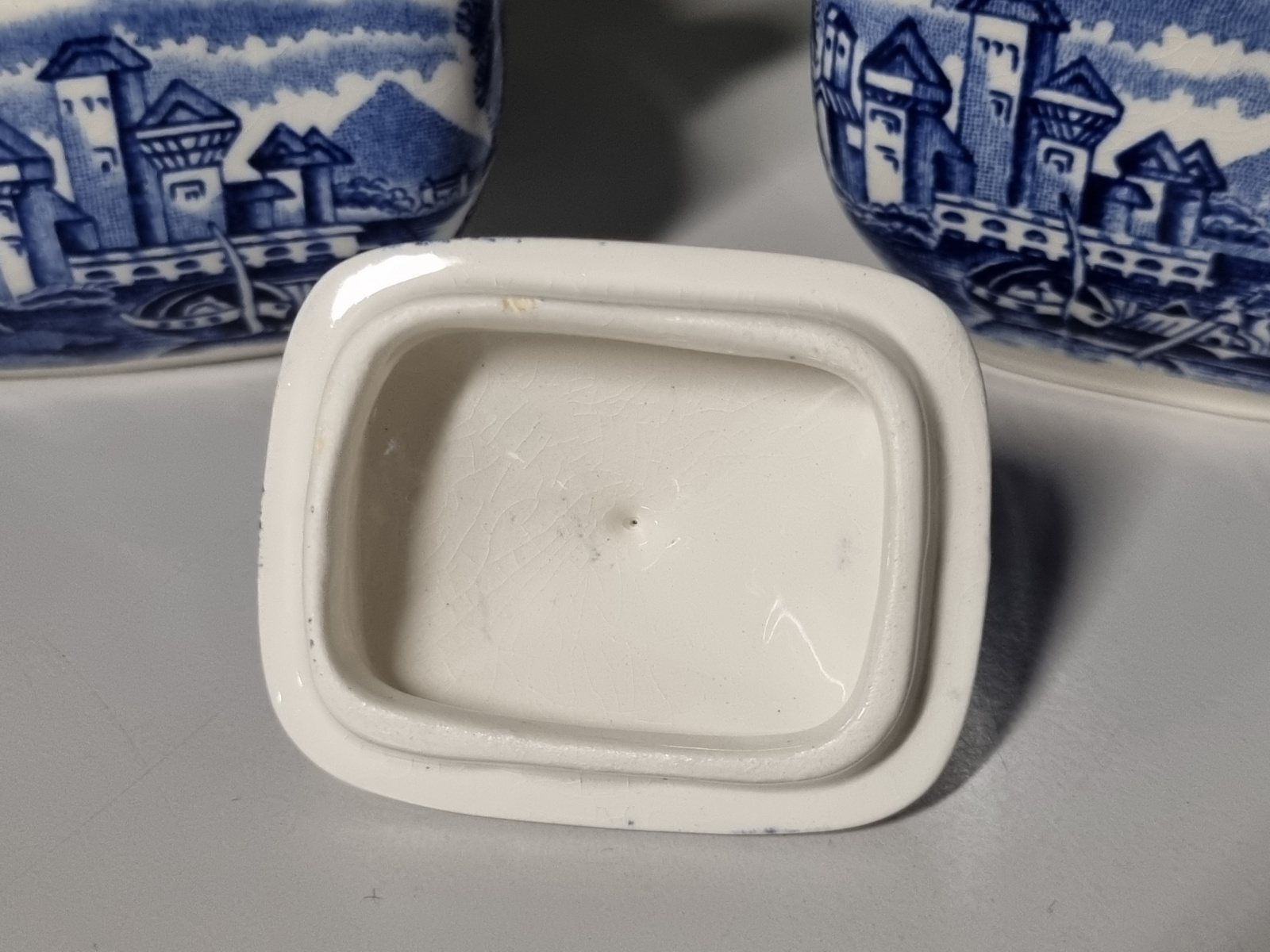Engels blauw Enoch Wedgwood decor River Scene Roomstelletje