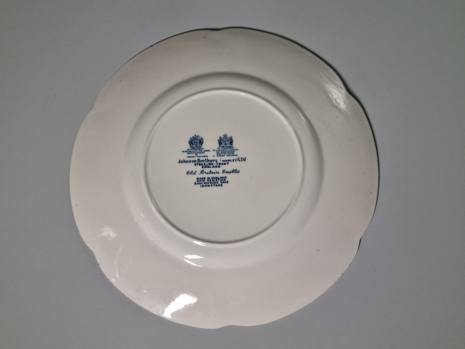Verkocht = Engels blauw Johnson Bros Old Britain Castles plat dinerbord 25 cm