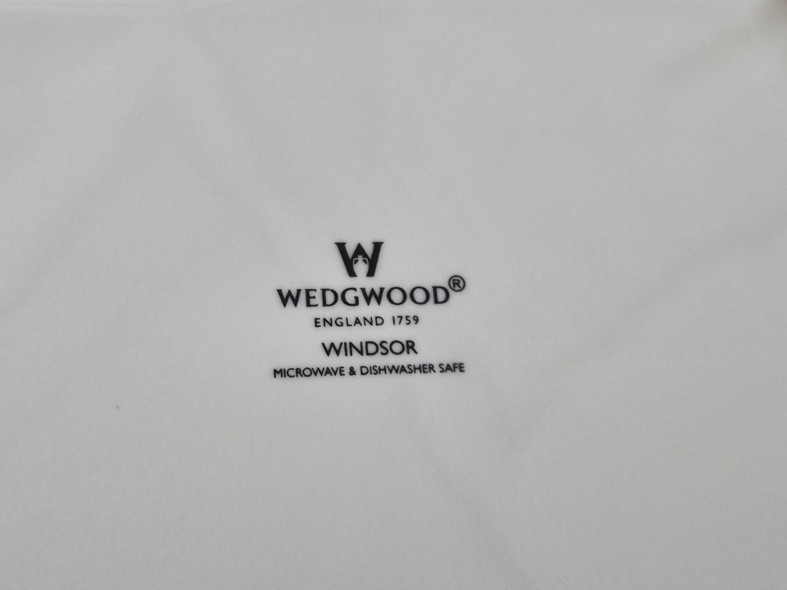 Verkocht = Wedgwood Windsor Botervloot