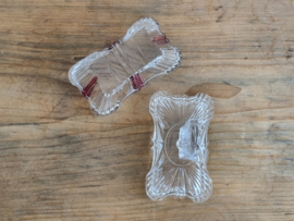 Vintage glas bakje met deksel van kaptafelset