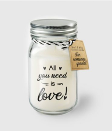 Scented Candles 33 - All you need is love