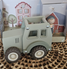 Little Dutch houten tractor met poppetje  (met naam)