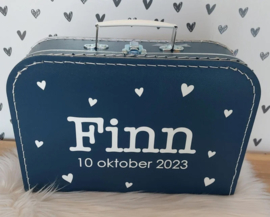 Koffertje met naam Kleine hartjes