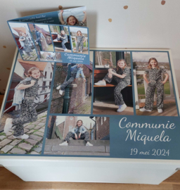 Communiedoos van communie-uitnodiging- kaart