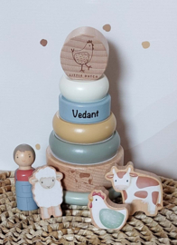 Little Dutch Little Farm tuimelring piramide met naam