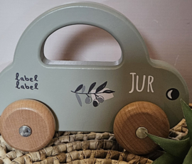 Label Label houten auto met handvat olijf met naam