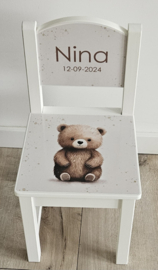 Stoeltje met naam en Schattig beertje