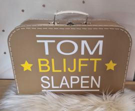 Kraft koffertje met naam van tv programma 'Chantal blijft slapen'