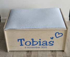 Grote houten opbergkist-zitbankje met Naam