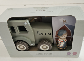 Little Dutch houten tractor met poppetje  (met naam)