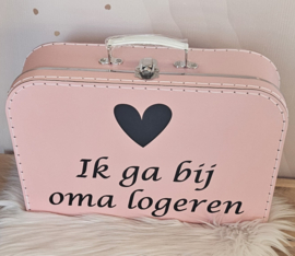 Koffertje ''ik ga bij oma logeren''