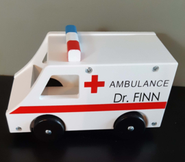 Houten ambulance (met naam)