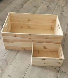 Houten kistje met namen en trouwdatum