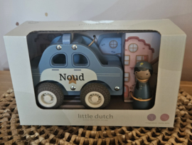 Little Dutch houten politiewagen met poppetje  (met naam)
