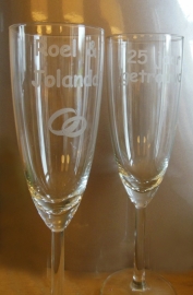 2 champagneglazen voor de bruiloft