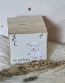 houten spaarpot met naam  schaapje