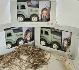 Little Dutch houten tractor met poppetje  (met naam)