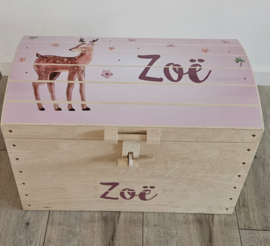 Houten speelgoedkist met naam Hertje