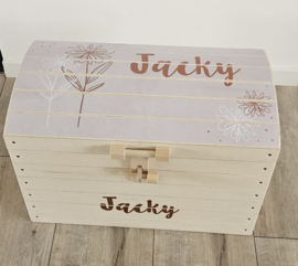 Houten speelgoedkist met naam Flower Pink