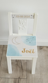 Stoeltje met naam en Maan aquarel blauw
