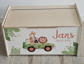 Grote houten opbergkist-zitbankje met naam Safari