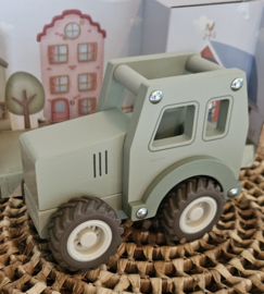 Little Dutch houten tractor met poppetje  (met naam)